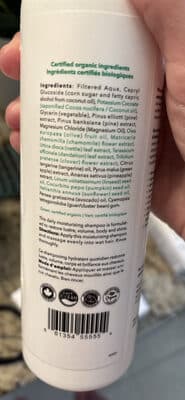 Daily moisturizing shampoo