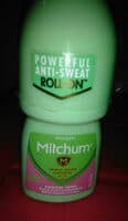 powerful anti-sweat roll-on