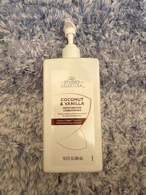 Coconut & Vanilla Moisturizing Conditioner