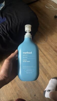 glacier + granite men's body wash