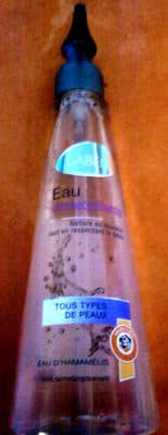 Eau démaquillante