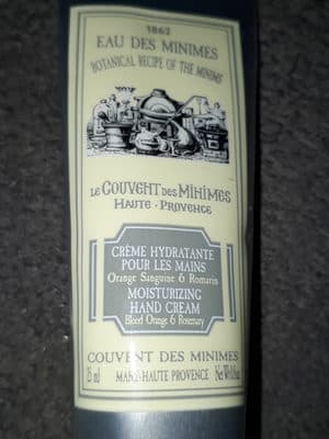 crème hydratante  pour  les  mains