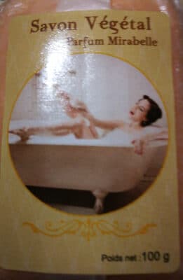Savon Végétal.   Parfum  Mirabelle