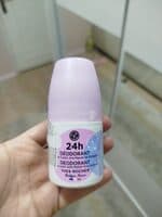 Yves Rocher 24 Saat Etkili Pamuk Kokulu ve Bretagne Ebegümeci Özlü Roll-On Deodorant