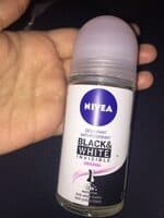 Nivea Black & White