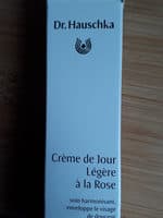 crème de jour légère à la rose