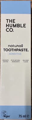natural TOOTHPASTE. SENSITIVE