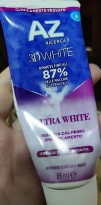 AZ 3D White Ultra White dentifricio