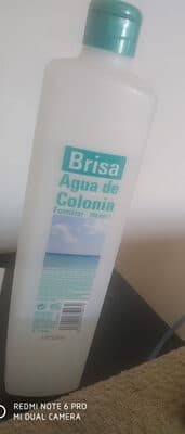 Brisa agua de colonia