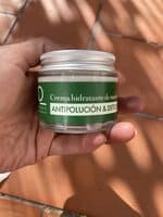 Crema antipolución