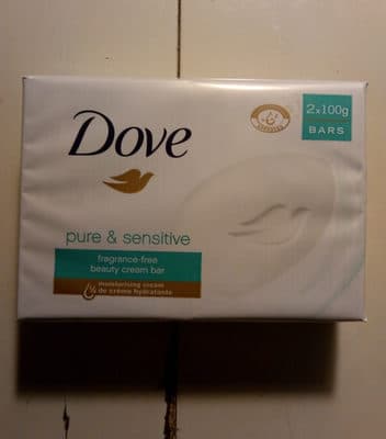 Dove pure & sensitive