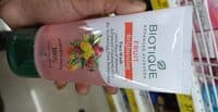 BIOTIQUE Advanced Ayurveda Fruit Brightening Face wash