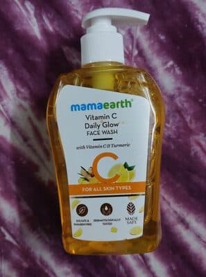 MAMA EARTH Vitamin C FACE WASH