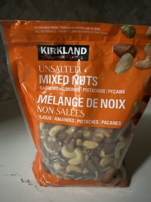 UNSALTED MIXED NUTS