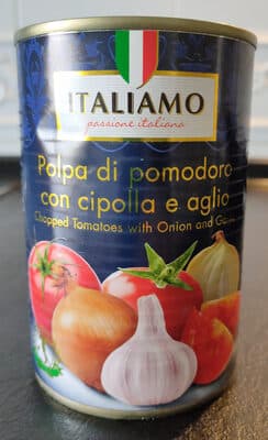 Polpa di pomodoro con cipolla e aglio
