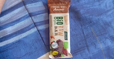 Bio Organic Raw Bar With Cocoa And Almond