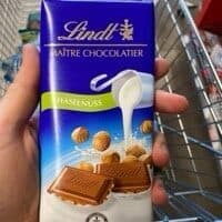 Tafelschokolade Vollmilch-Haselnuss