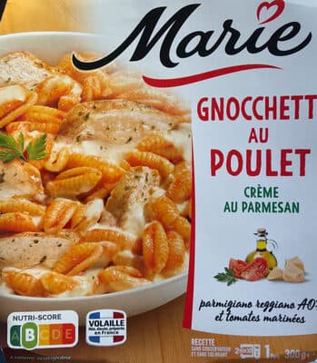 Gnocchetti au poulet, crème au parmesan, parmigiano reggiano AOP et tomates marinées