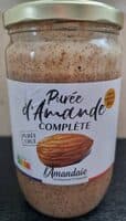 Purée d'amande complète