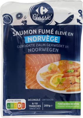 Saumon fumé élevé en Norvège