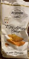 Mini almond cakes