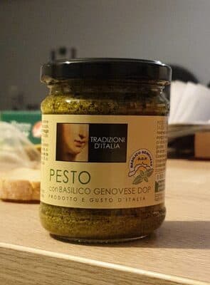 Pesto con basilico Genovese DOP