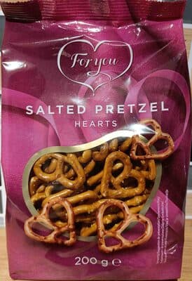 Salted pretzel hearts