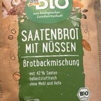 Saatenbrot mit Nüssen Brotbackmischung