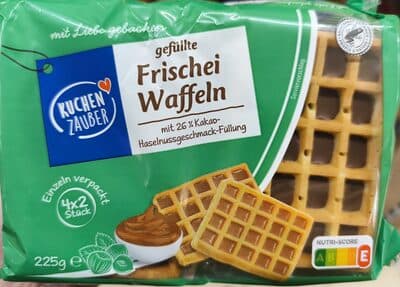 Gefüllte Frischei Waffeln mit Kakao-Haselnussgeschmack-Füllung