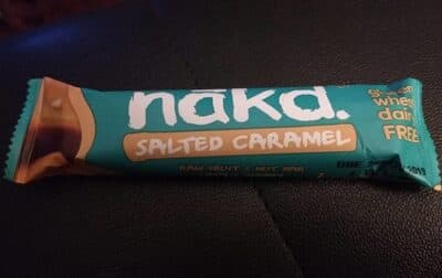raw fruit & nut bar