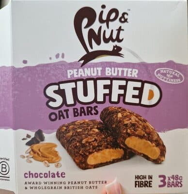 PEANUT BUTTER STUFFED OAT BARS