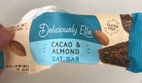 Cacao & Almond Oat Bar