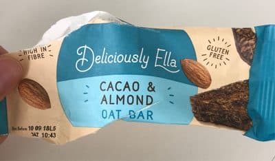 Cacao & Almond Oat Bar