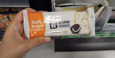 Soft Baked Flapjack Cookies & Cream Flavour
