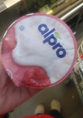 Alpro Soja-Joghurtalternative Himbeere-Cranberry, 150g, cup