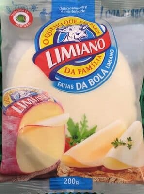 Queijo flamengo em fatias da bola