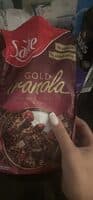 Gold granola brownie et cherry