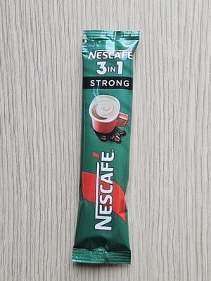 Nescafe strong 3in1