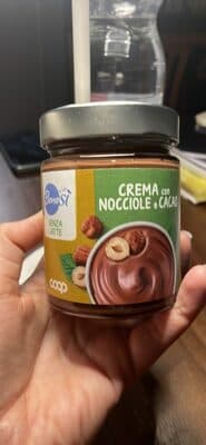 Crema con cacao e nocciole