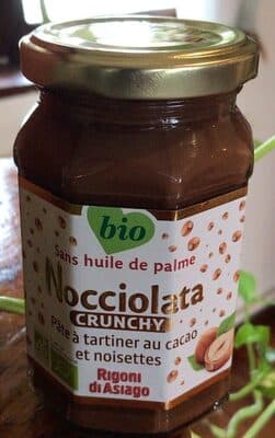 Nocciolata crunchy - Pâte à tartiner au cacao et noisettes