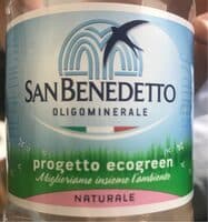 Acqua naturale