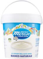 Yogurt intero bianco