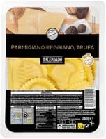 Pasta rellena de parmigiano reggiano y trufa