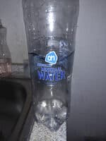 Natururlijk mineraal water