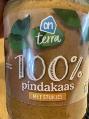 100% pindakaas met stukjes