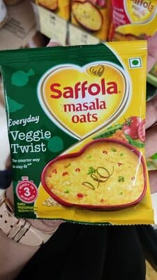 Saffola Masala Veggie Twist Oats