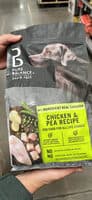 Chicken & Pea Recipe Dog Food