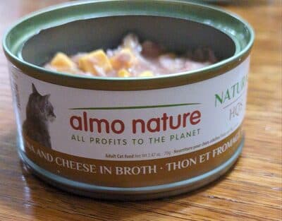 Tuna and Cheese in broth