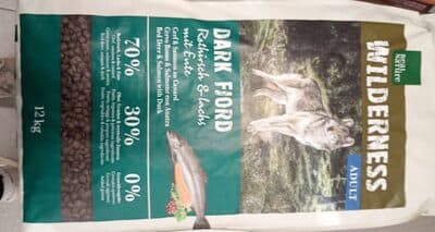 Dark Fjord Cerf & saumon au canard