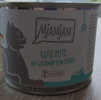 Gute Pute an gedämpftem Kürbis